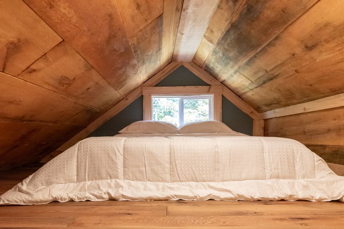 Covered porch at Outlander Cabin near the Catskill Scenic Trail